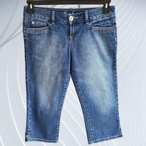 Guess Capri Jeans Womens Size 31 Blue Medium Wash Low Rise Crop Zipper